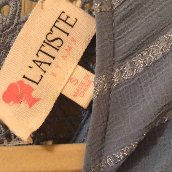 Cropped Top- NWOT - Picture 3 of 4